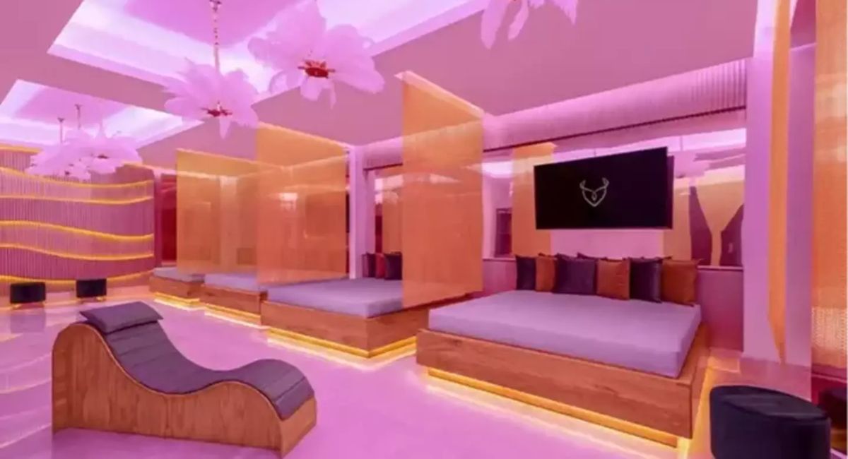 Swinger Lifestyle: A Complete Guide for Modern Couples