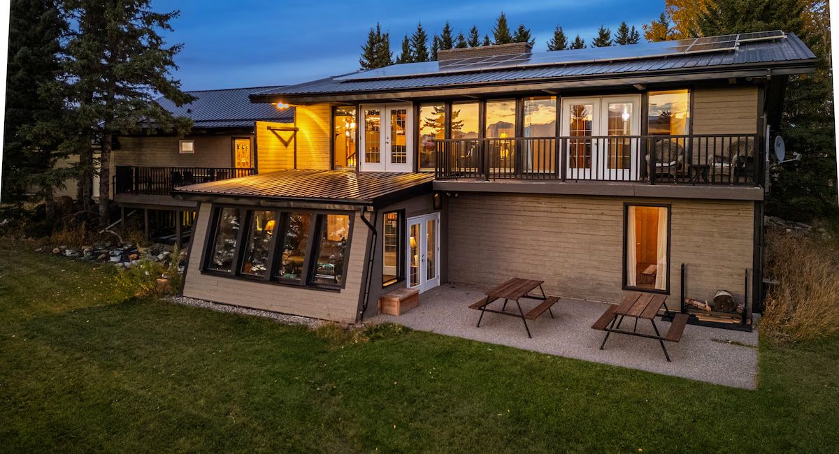 Senior Homes in Alberta: What Makes Dr. James Hemstock Residence Stand Out