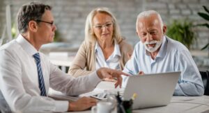 What Makes Dedicated Financial Advisors Ideal for Federal Employees and Retirees